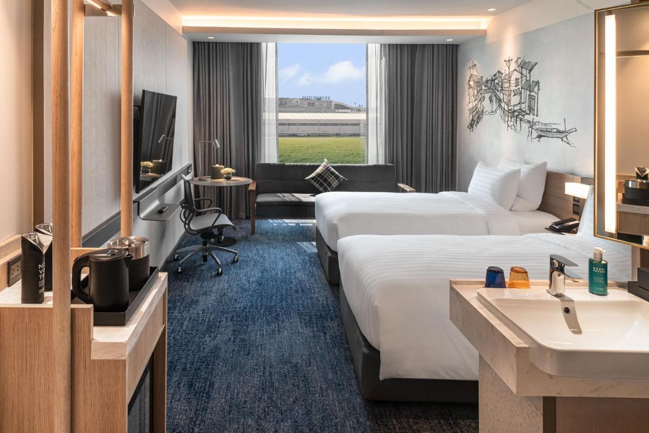 Novotel Bangkok Future Park Rangsit 빠툼 타니 외부 사진