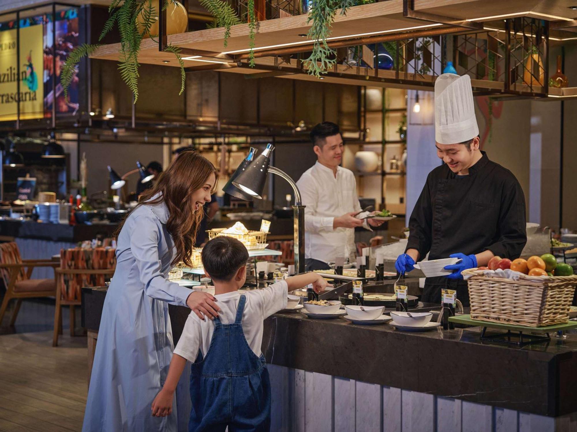 Novotel Bangkok Future Park Rangsit 빠툼 타니 외부 사진