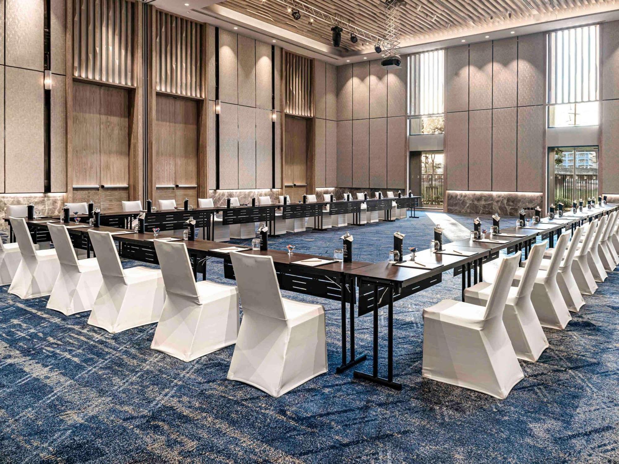 Novotel Bangkok Future Park Rangsit 빠툼 타니 외부 사진